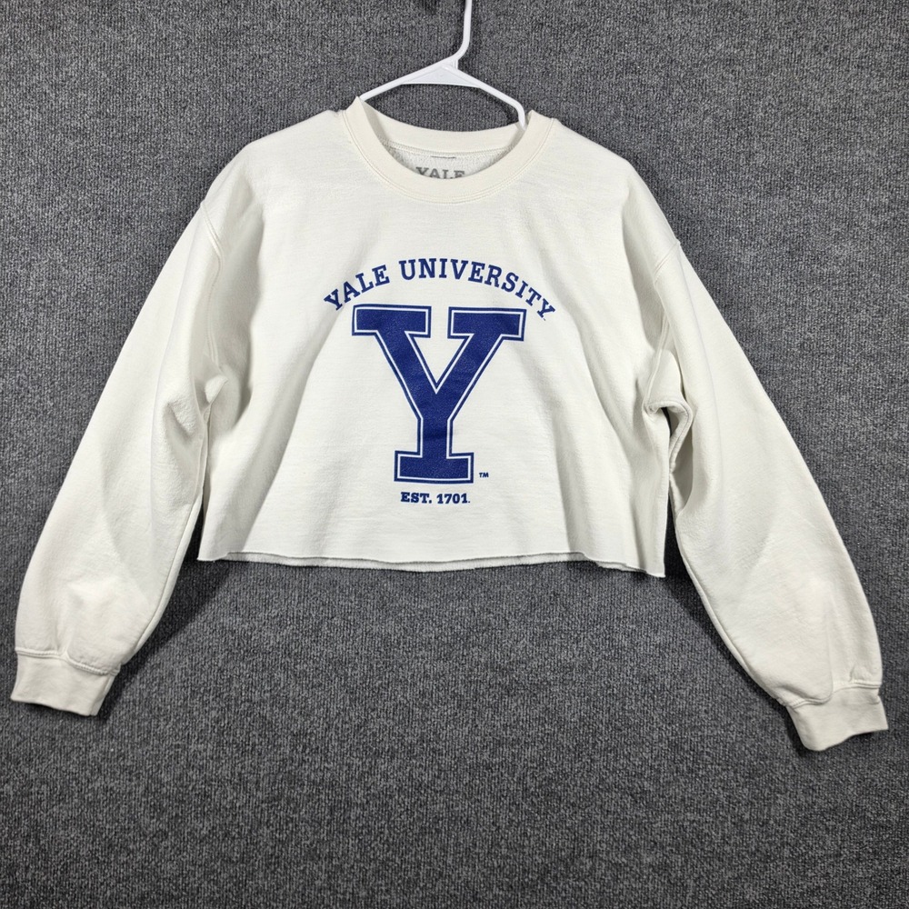 Yale University Sweatshirt Womens‎ Medium Cropped Graphic Raw Hem Preppy Boxy